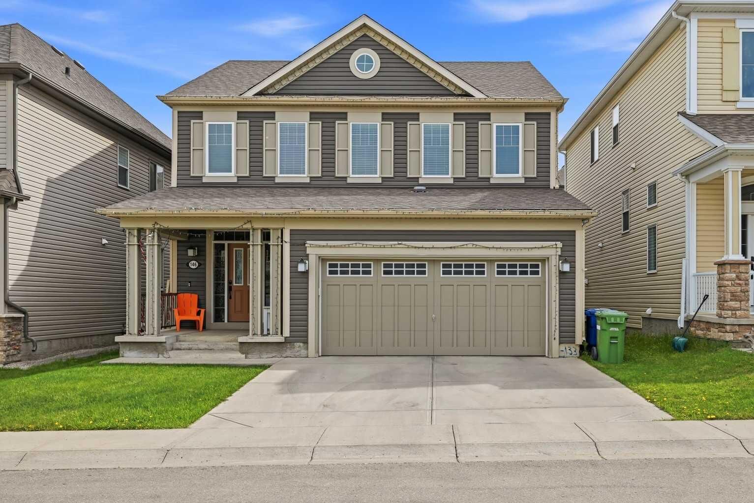 Property Photo:  146 Windwood Grove SW  AB T4B 3S8 