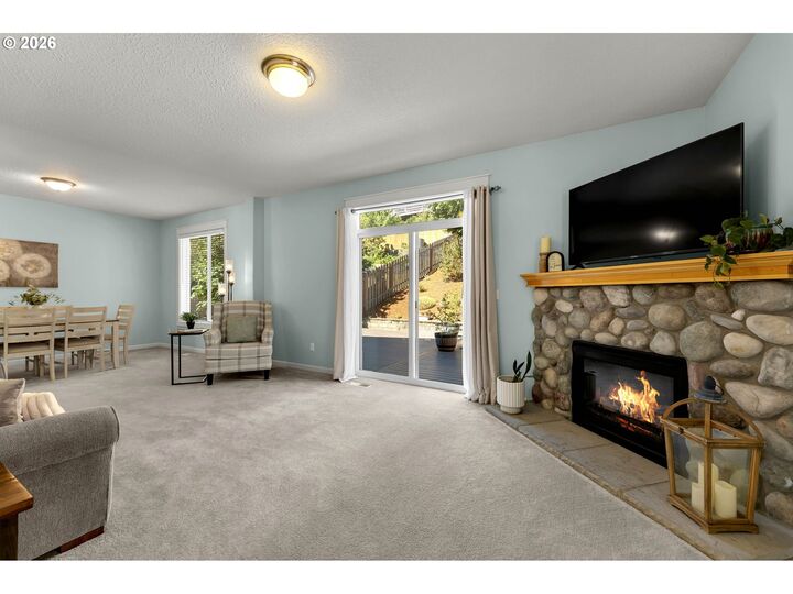 Property Photo: 4855 Y St WA 98671