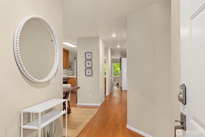 Property Photo: 605 5th Street B 201 WA 98033