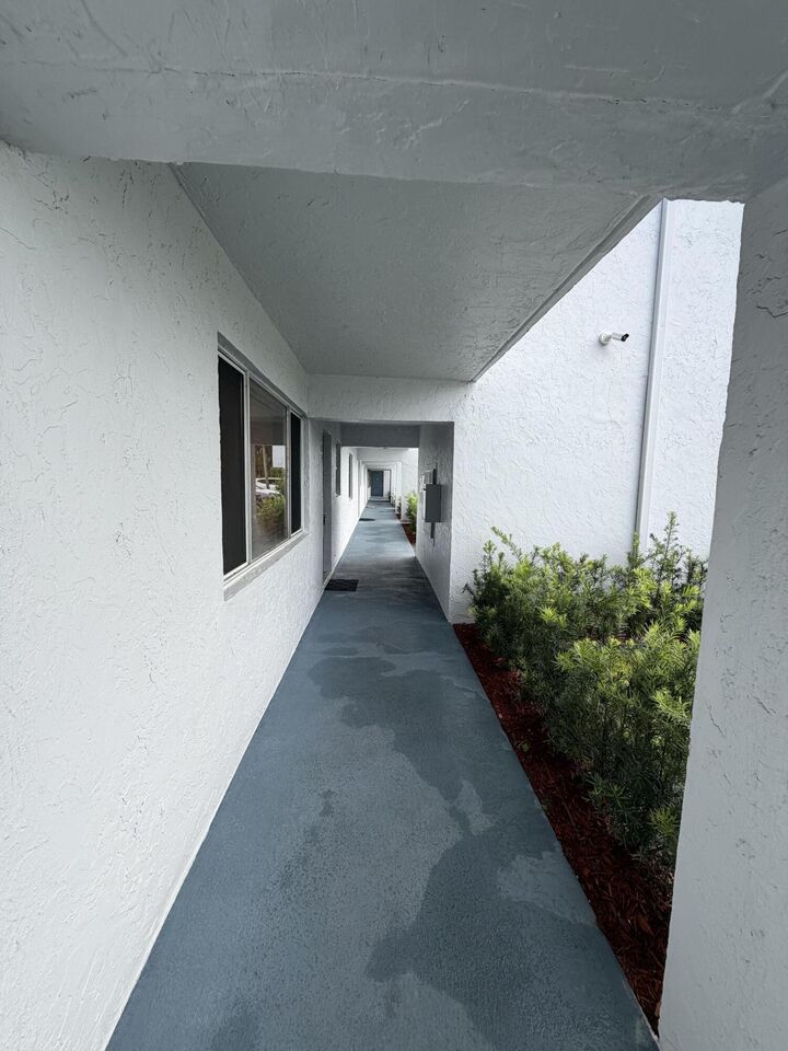 Property Photo: 2929 Zorno Way 104 FL 33445