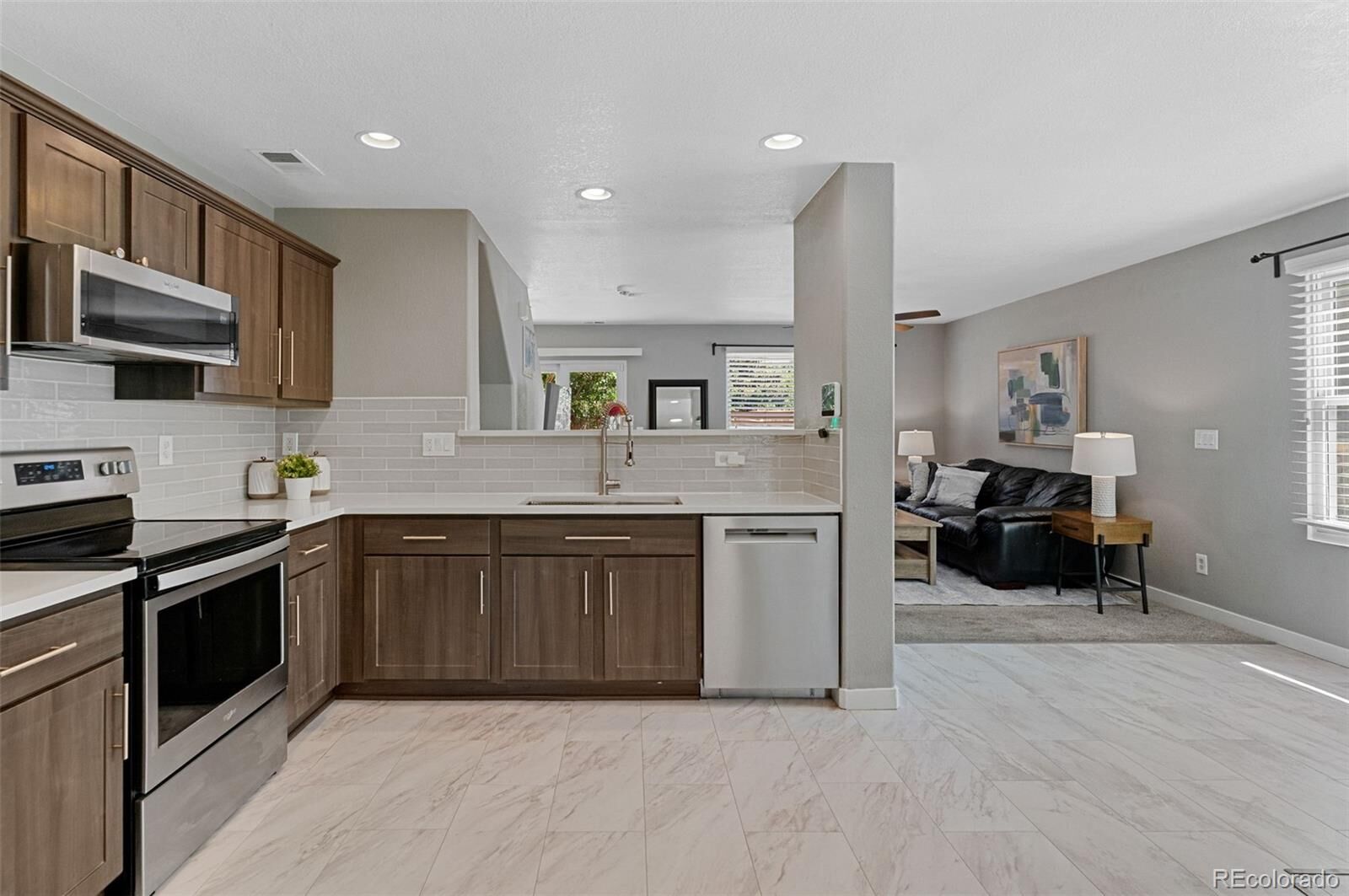 Property Photo:  882 Mockingbird Lane  CO 80601 