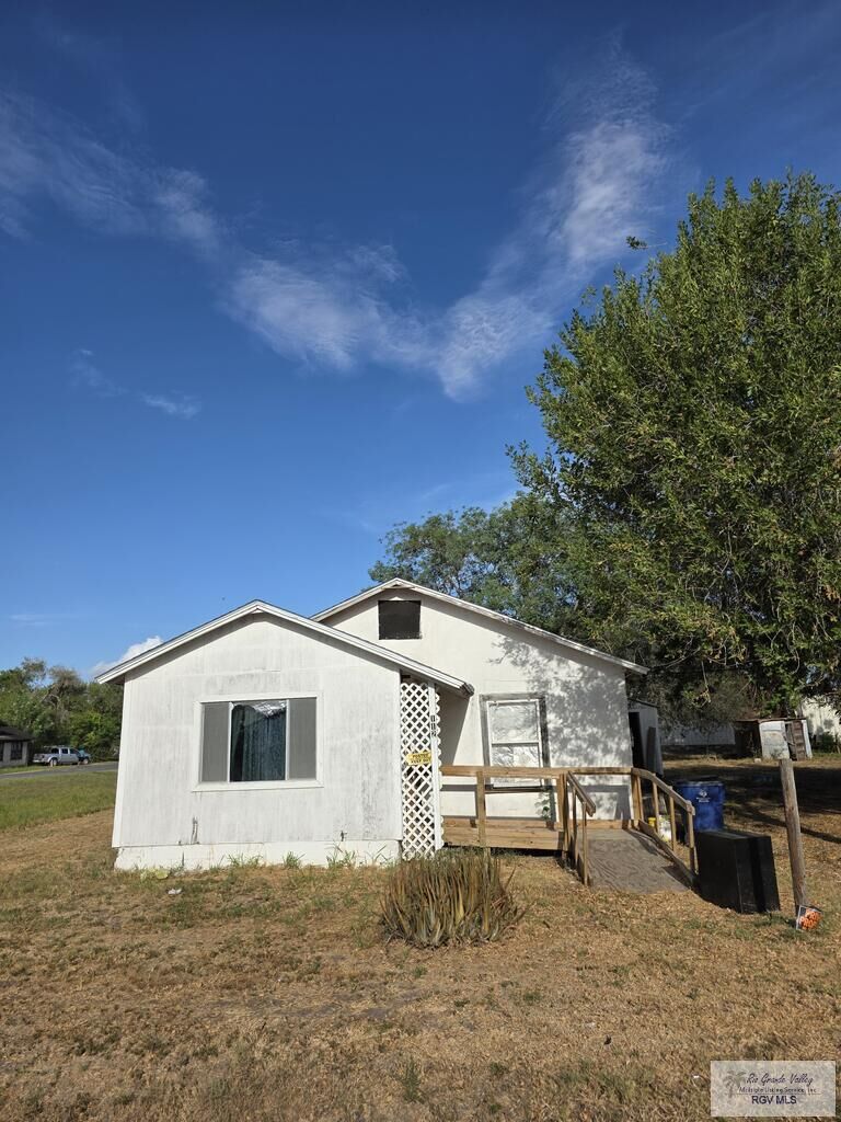 Property Photo:  112 Holland St  TX 78535 