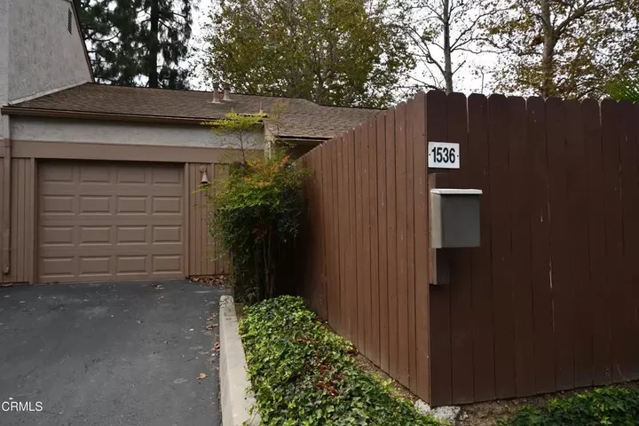 Property Photo:  1536 Eland Lane  CA 93003 