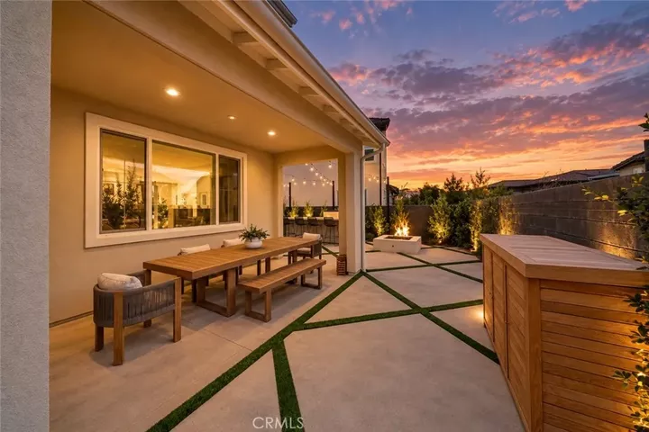 Property Photo:  770 Crested Lark  CA 92694 