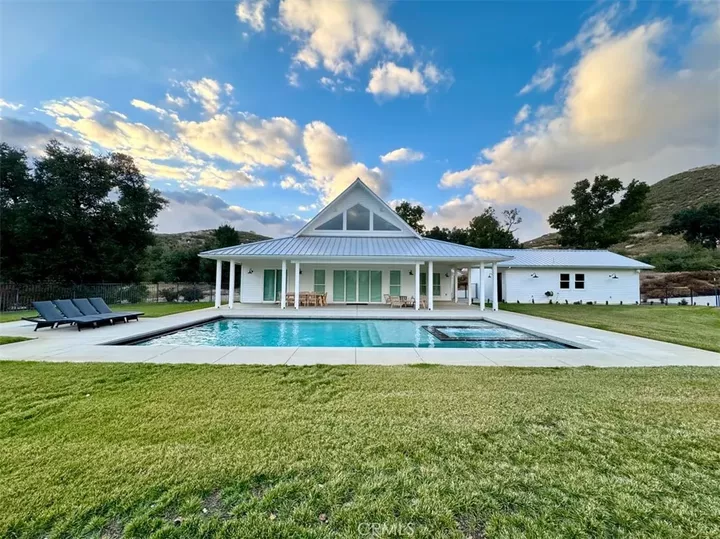 Property Photo:  47043 Twin Pines Road  CA 92220 