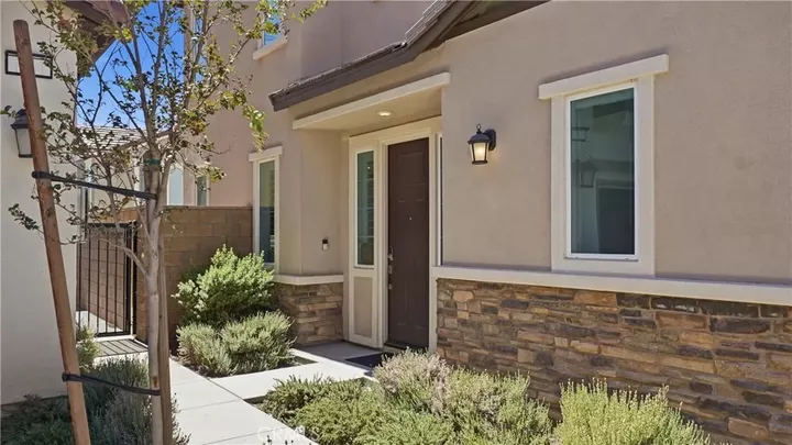 Property Photo:  16281 Castello Lane 2  CA 92336 