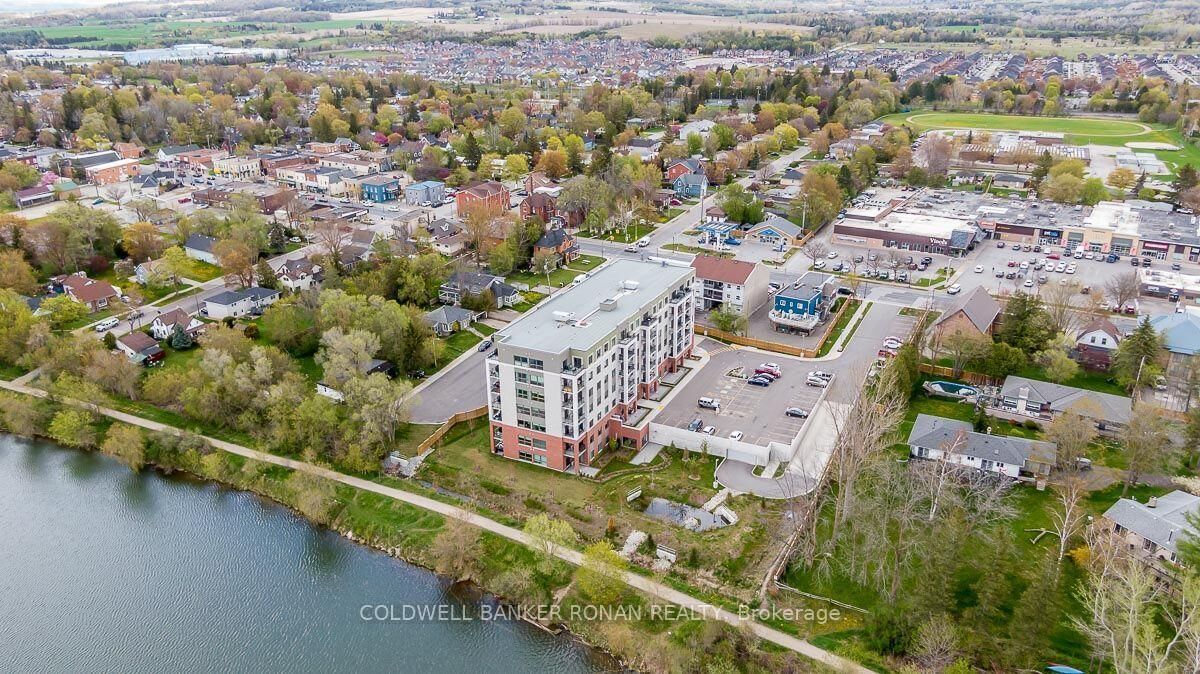 Photo de la propriété:  64 Queen Street S 502  ON L0G 1W0 