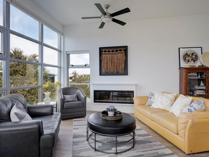 Property Photo:  797 Tyee Rd #401  BC V9A 7R4 
