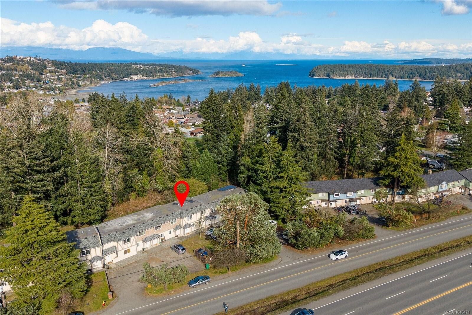 Property Photo:  2554 Highland Blvd  BC V9S 3N8 