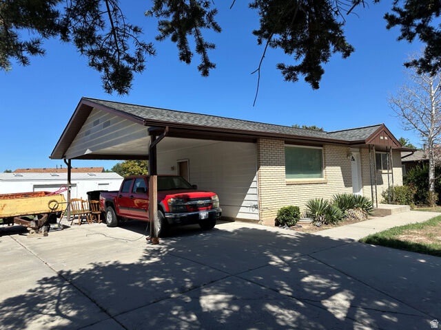 Property Photo:  3876 W Owensboro Dr S  UT 84084 