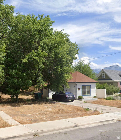Property Photo: 186 W 600 N UT 84043