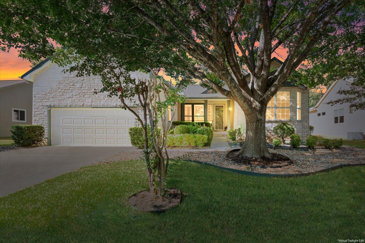Property Photo:  120 Mountain Laurel Way  TX 78633 