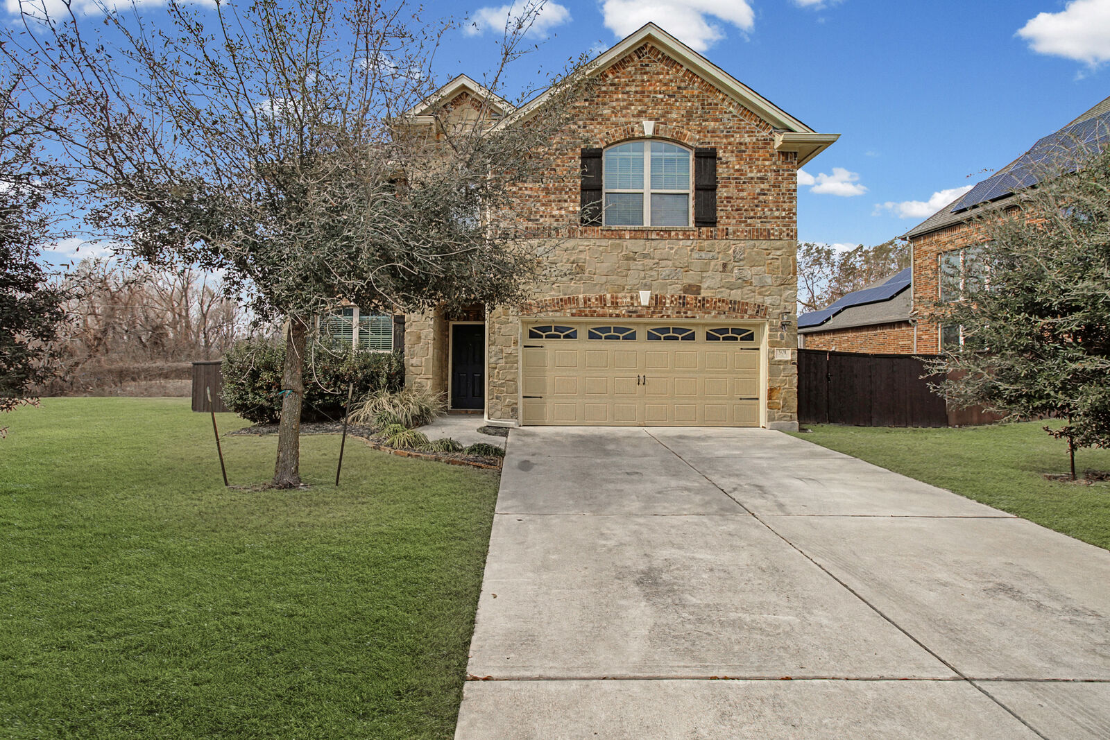 Property Photo:  501 Silver Trail  TX 78664 