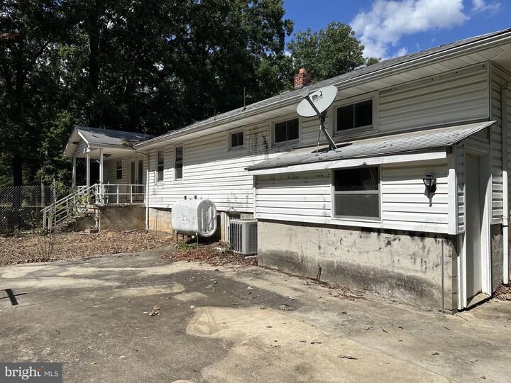 Property Photo:  21420 Burke Hill Road  MD 21562 