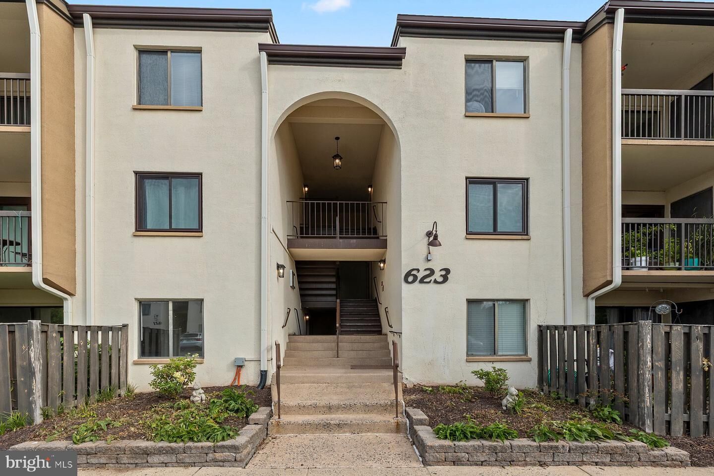 Property Photo: 623 Center Street T3 VA 20170