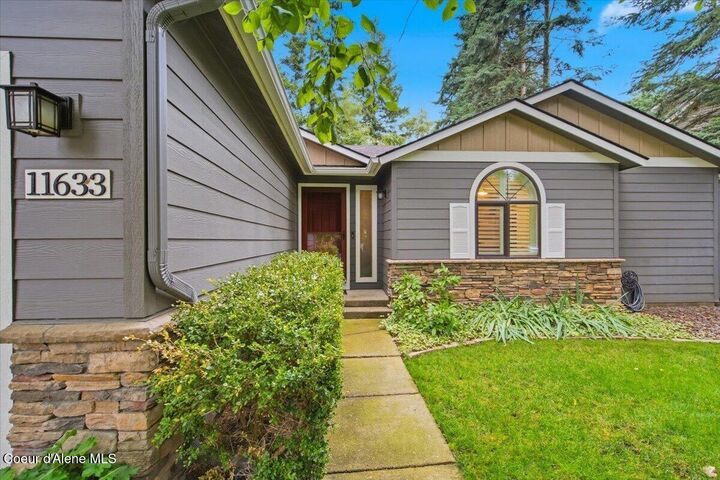 Property Photo: 11633 N Trafalgar St ID 83835