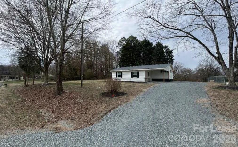 Property Photo: 1016 Allman Extension NC 28124