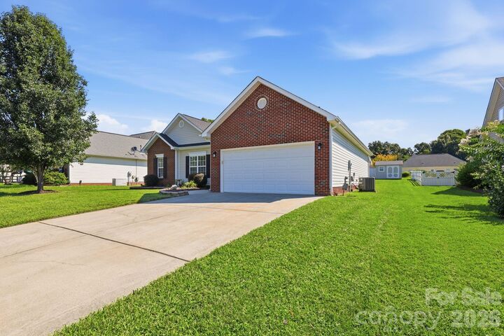 Property Photo:  1005 Coral Bell Court  NC 28110 