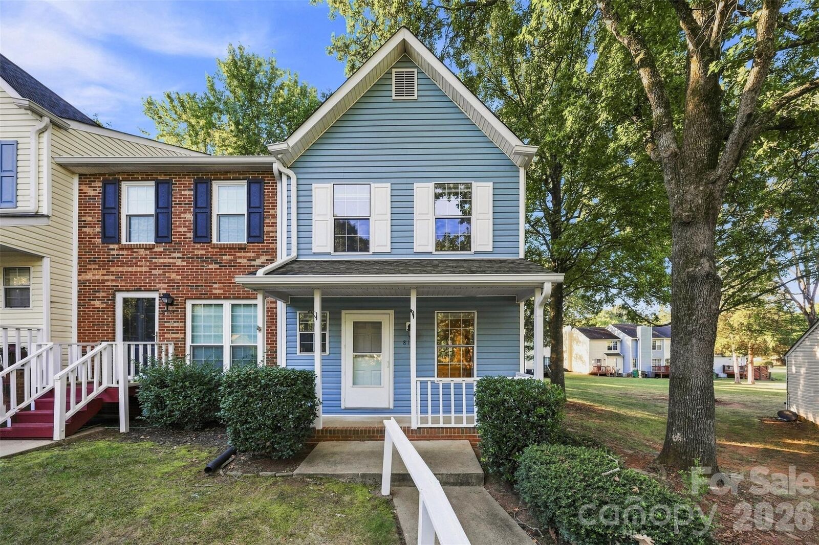 Property Photo:  8112 Circle Tree Lane  NC 28277 
