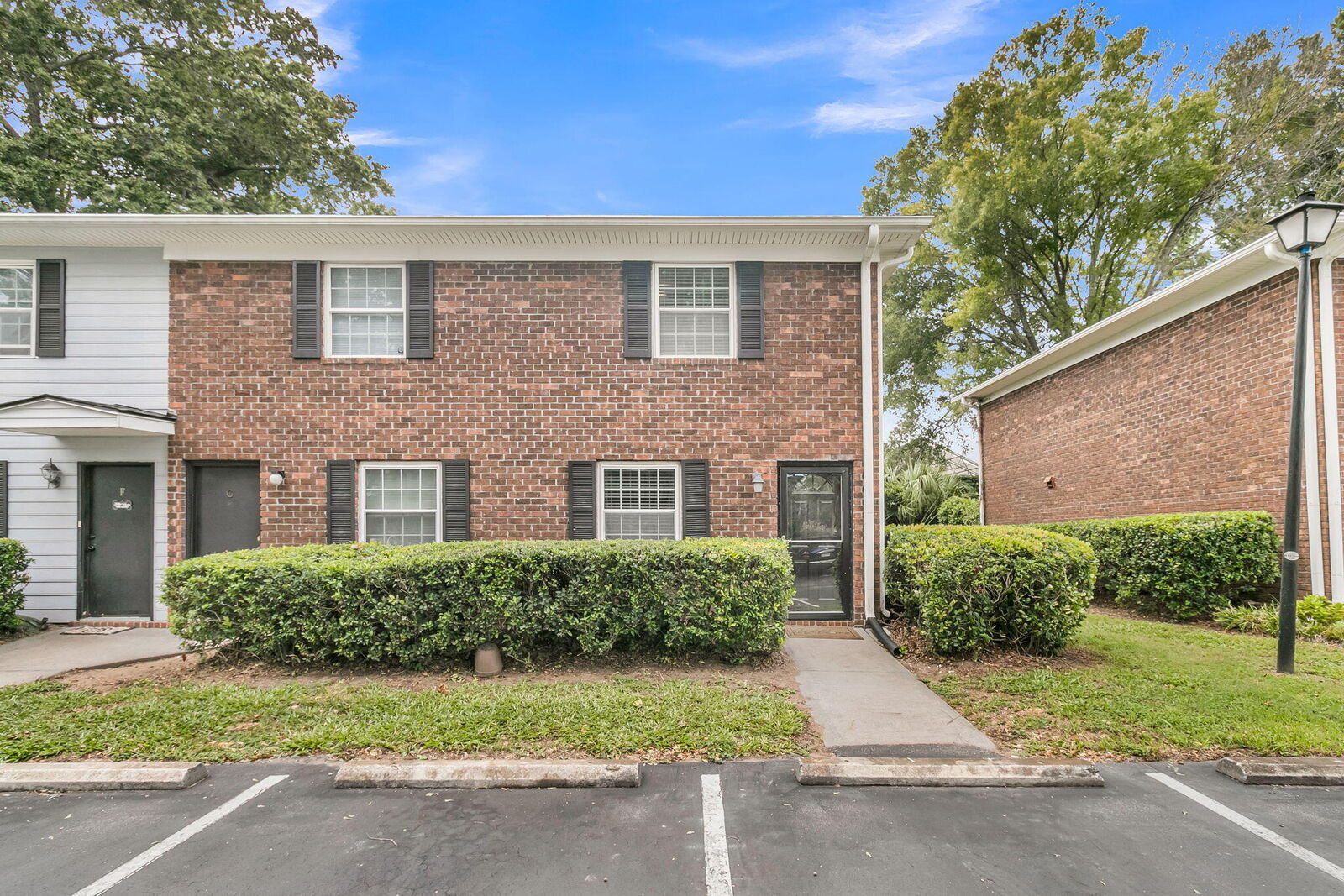 Property Photo: 21 Rivers Point Row # 8H SC 29412