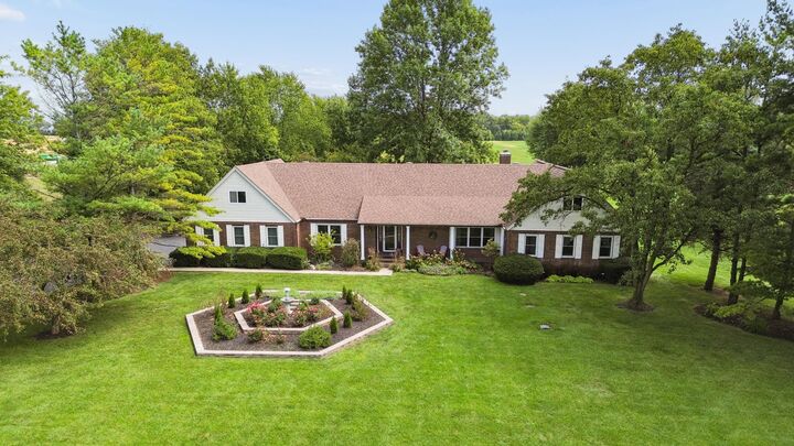 Property Photo:  4420 Elliott Road  OH 43026 
