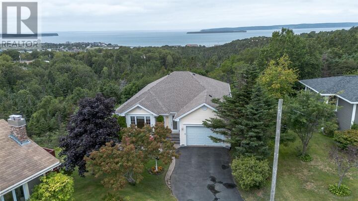 Property Photo:  26 Spruce Hill Place  NL A1W 5M5 