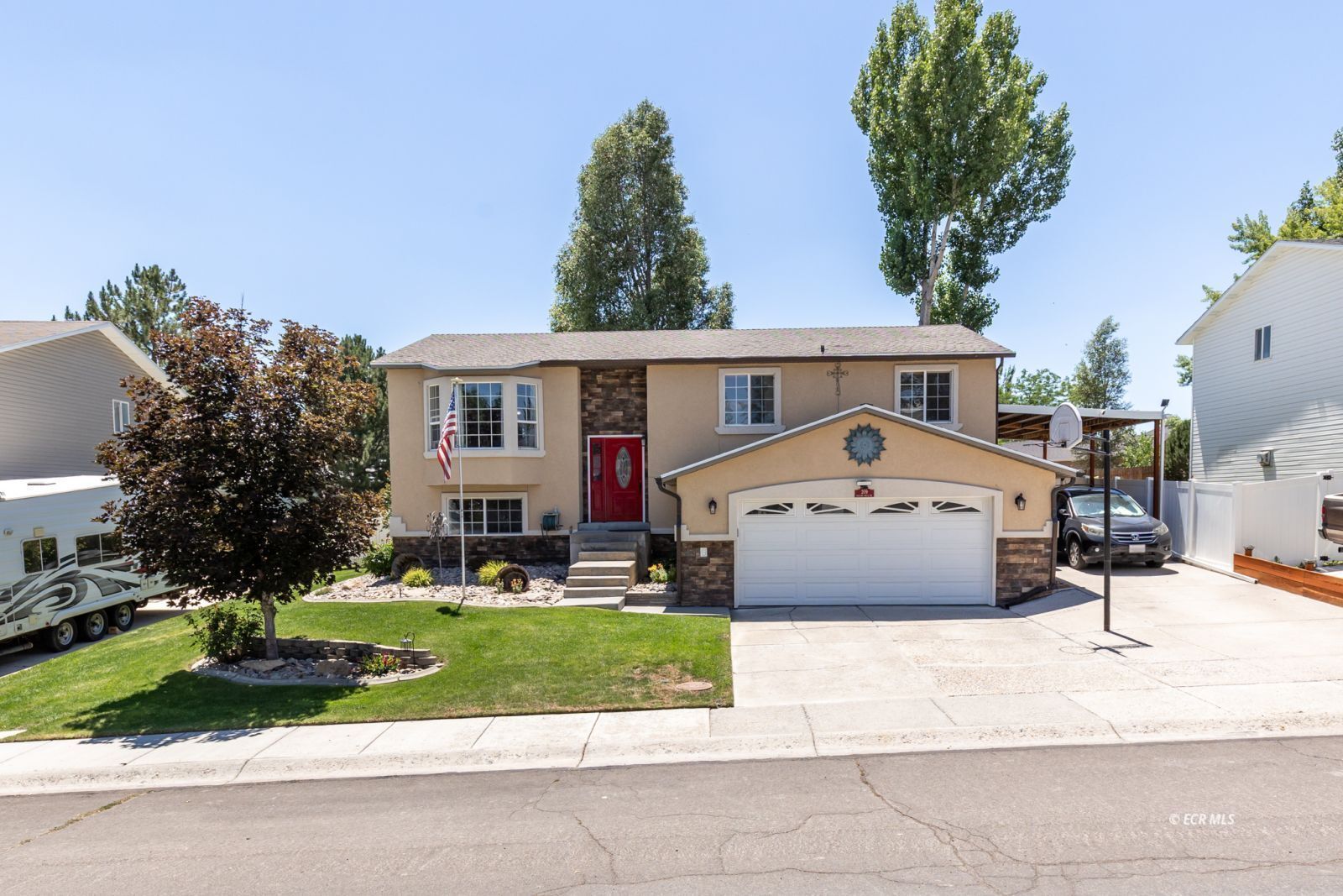 Property Photo:  209 Rolling Hills Drive  NV 89801 