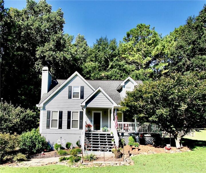 Property Photo: 1180 Orchid Way GA 30115