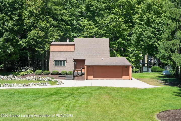 Property Photo: 3334 W Howell Road MI 48854
