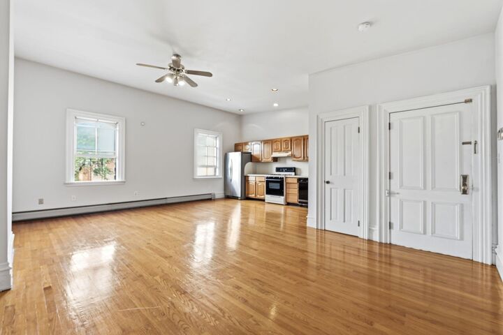 Property Photo: 249 8th St 4 NJ 07302