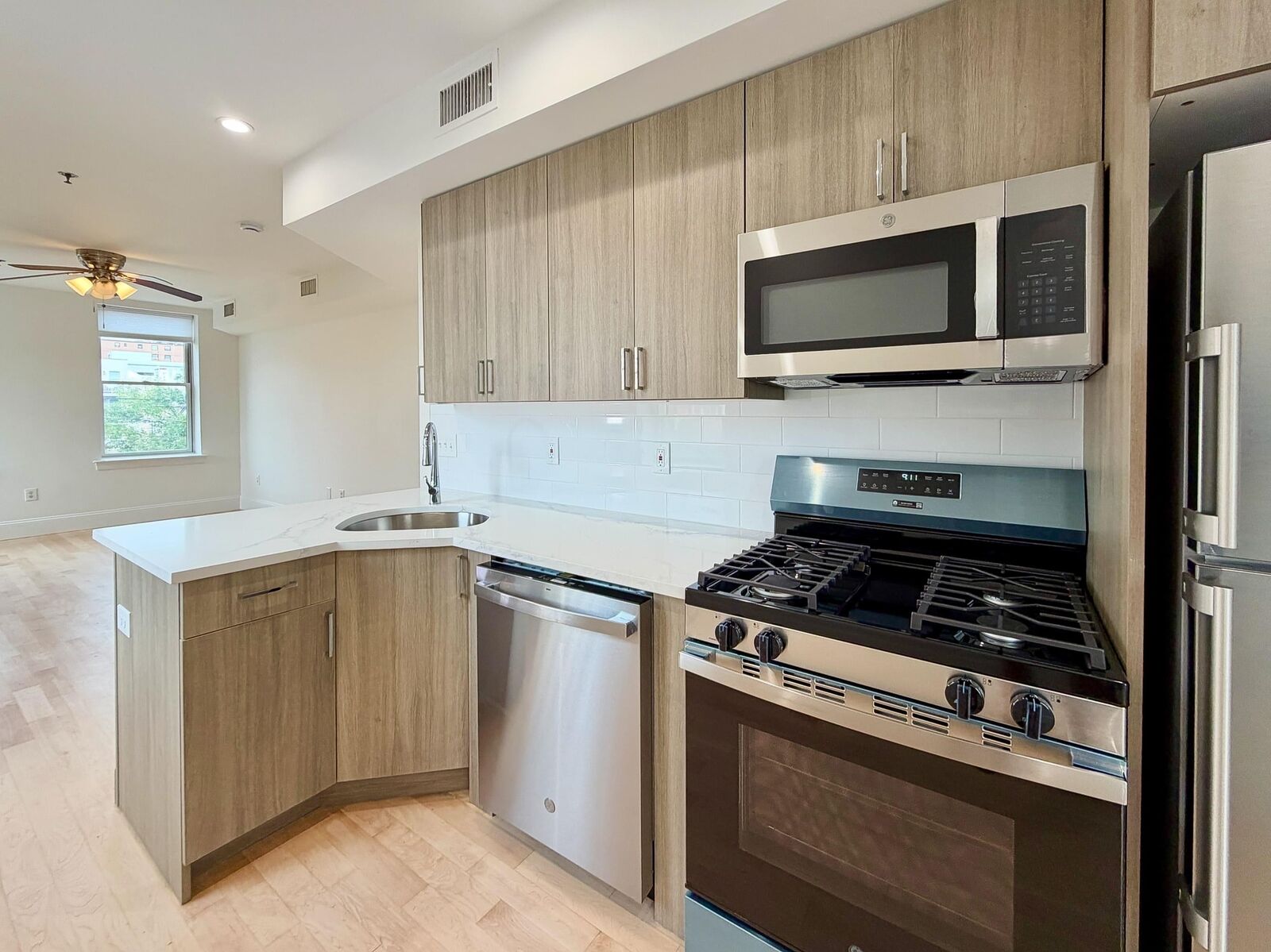 Property Photo: 301 Madison St 3S NJ 07030