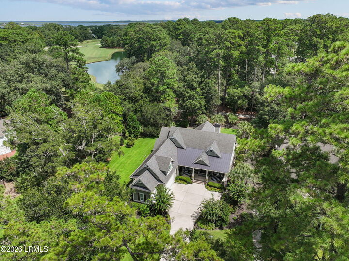 Property Photo:  853 Island Circle W  SC 29920 
