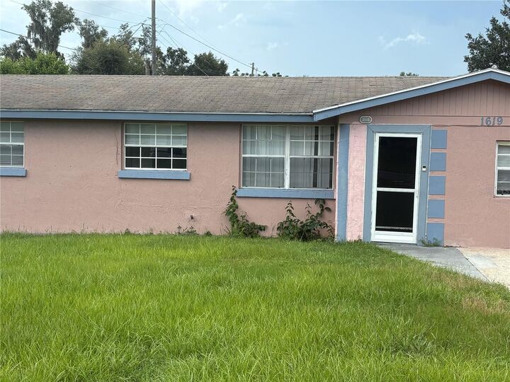 Property Photo:  1619 Tangelo Street  FL 33859 