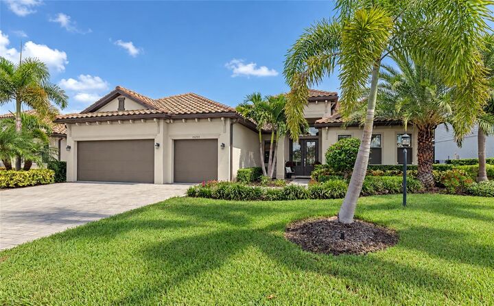 Property Photo: 16203 Tradewind Terrace FL 34211