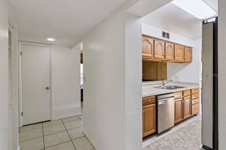Property Photo:  109 La Casa 109  FL 33898 