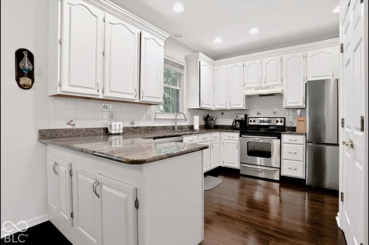 Property Photo: 7704 Garrick Street IN 46038