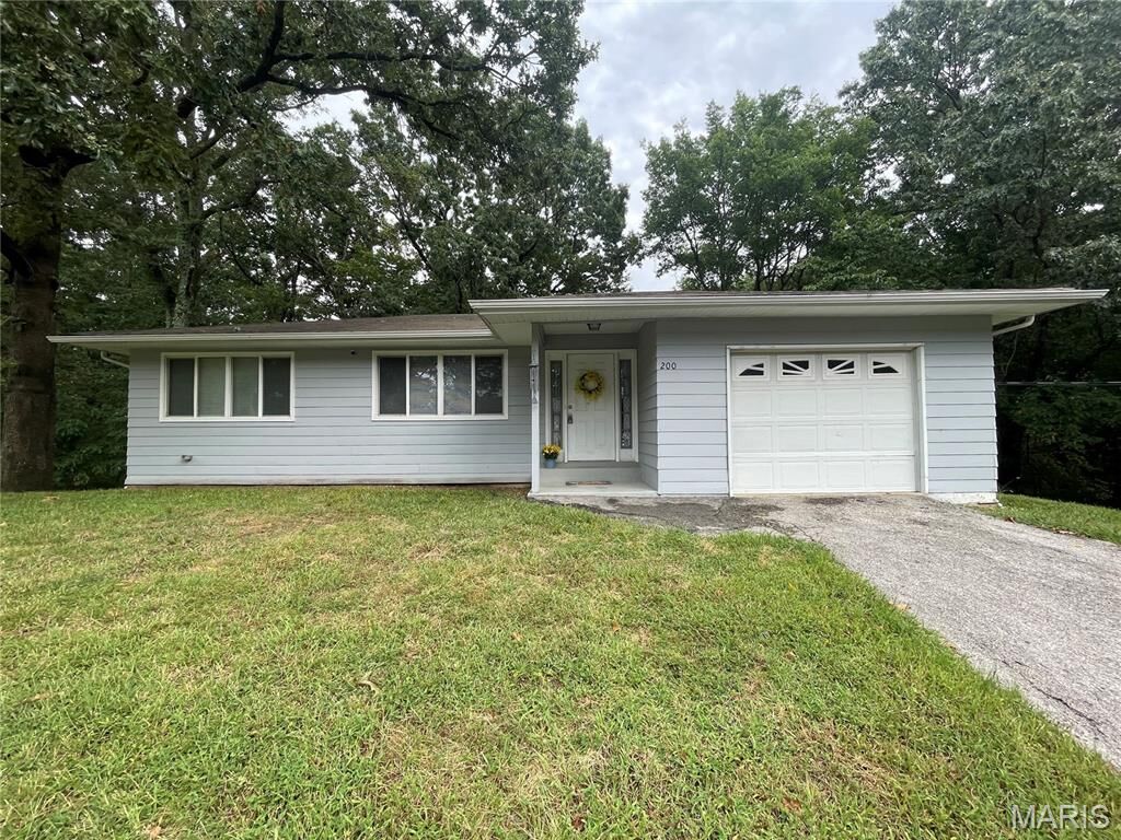 Property Photo: 200 Meinhardt Drive MO 63026