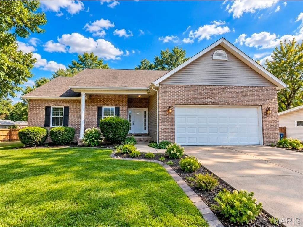 Property Photo:  381 High Point Drive  IL 62025 
