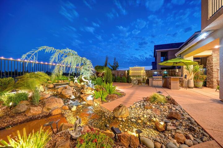 Property Photo: 968 Dusty Stone Loop CA 95765