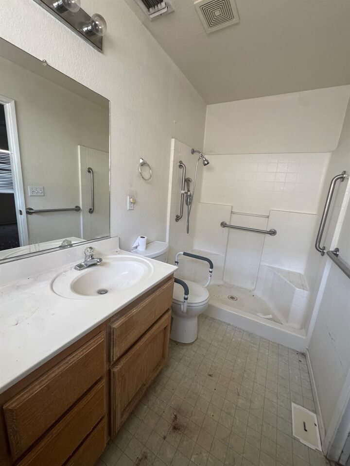 Property Photo: 5854 Chancellor Way CA 95367