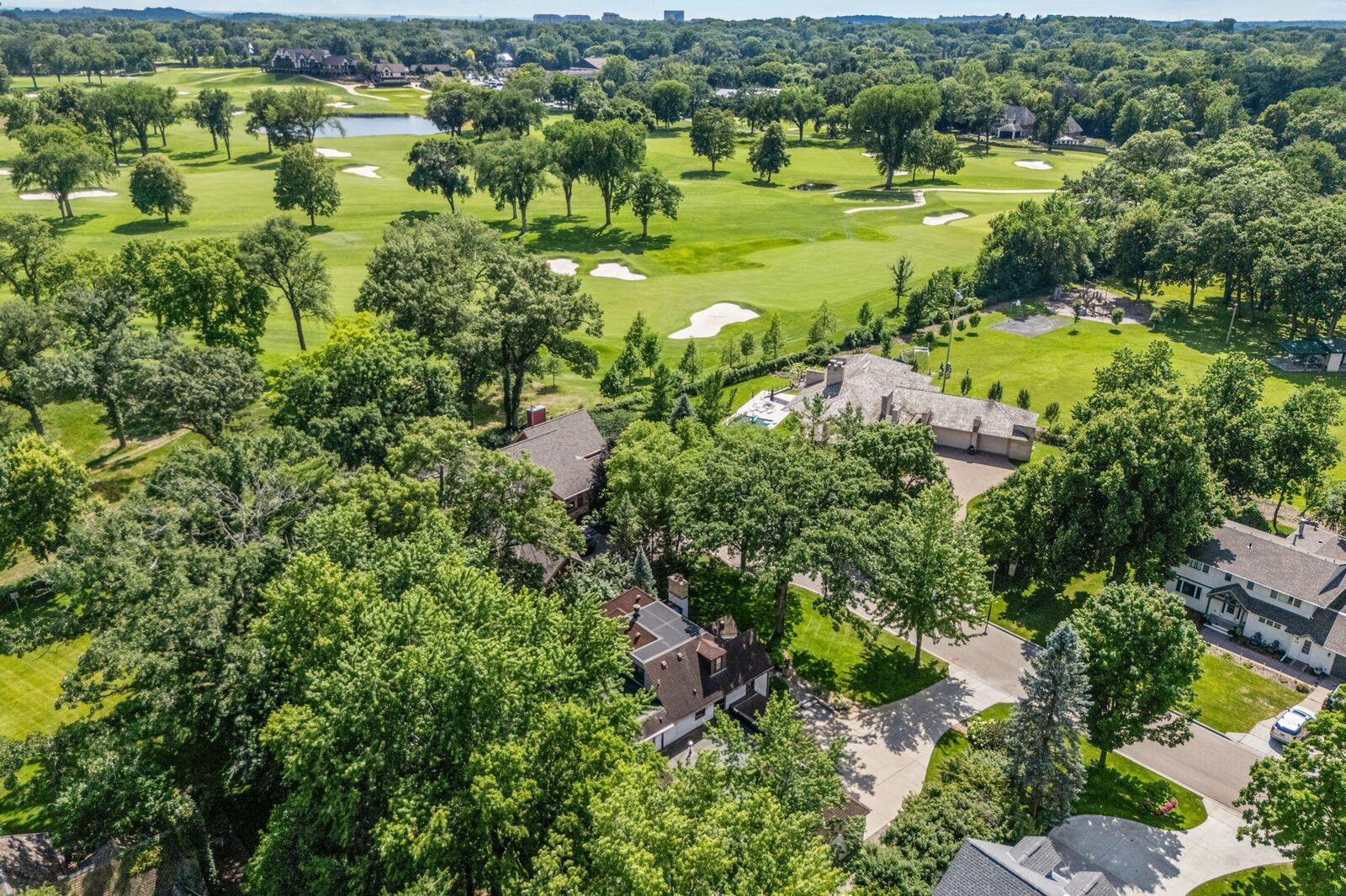 Property Photo: 249 Hawthorne Road MN 55343