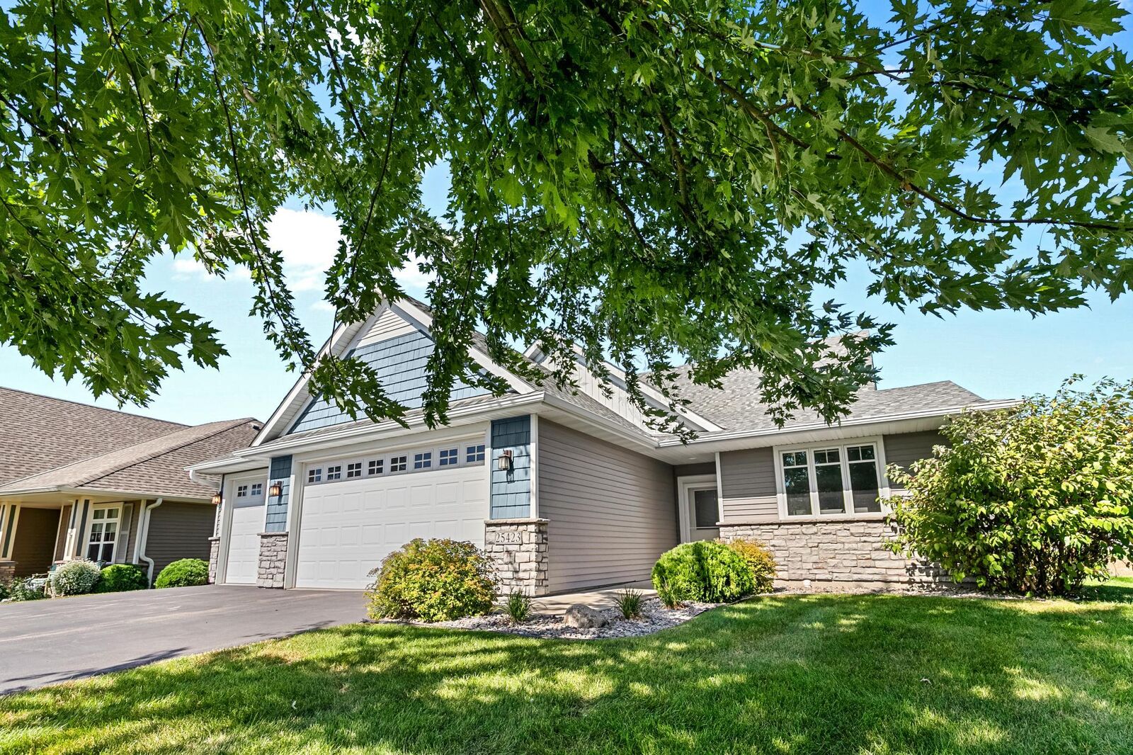 Property Photo:  25423 Heims Lake Circle  MN 55092 
