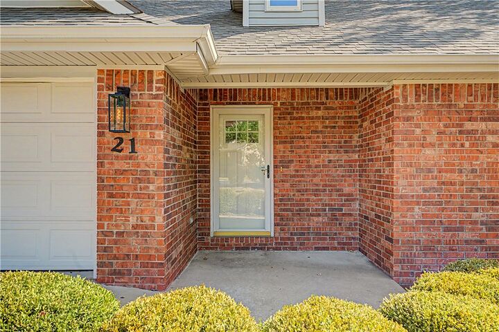 Property Photo:  21 Greenridge Lane  AR 72712 