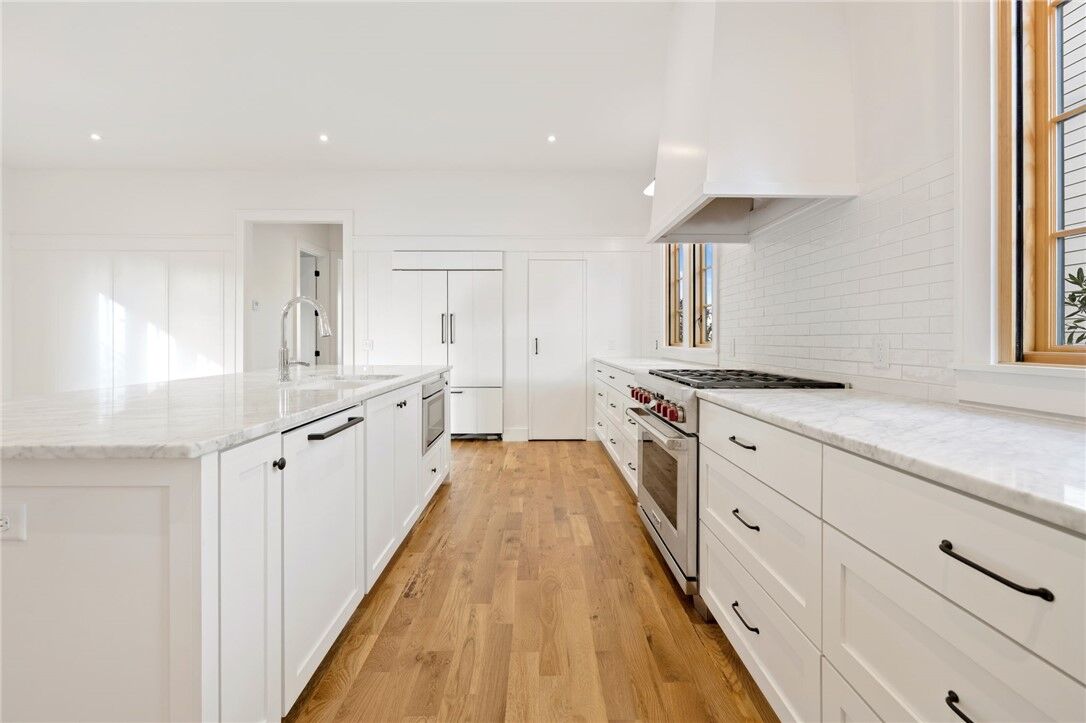 Property Photo: 1016 NW A Street AR 72712