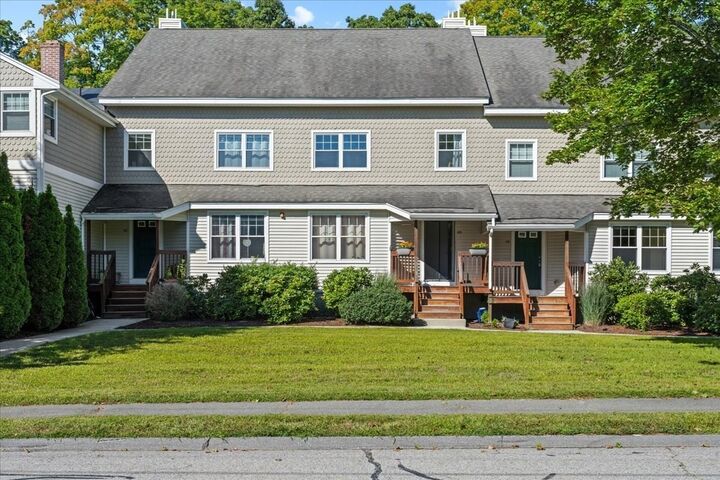 Property Photo:  4 Mayberry Dr E  MA 01581 