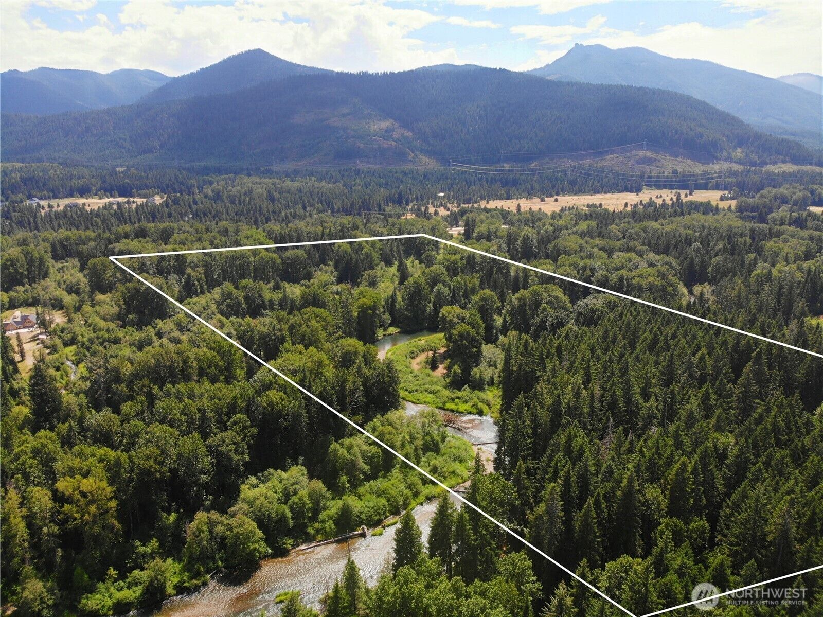 Property Photo: 75 Xx Lavender Road WA 98103