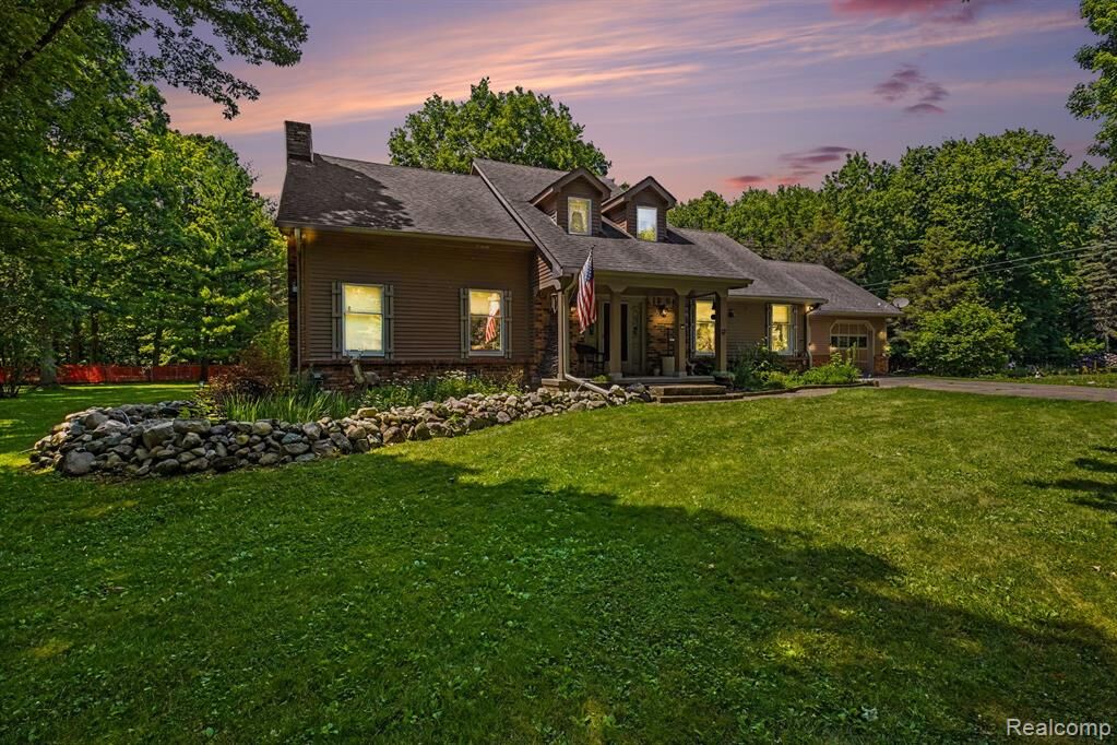 Property Photo:  3284 Pratt Road  MI 48455 