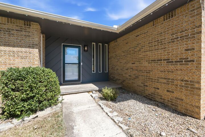 Photo de la propriété: 120 E Shady Brook Ln KS 67037