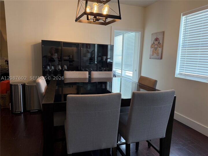Property Photo: 737 Jefferson Ave 303 FL 33139