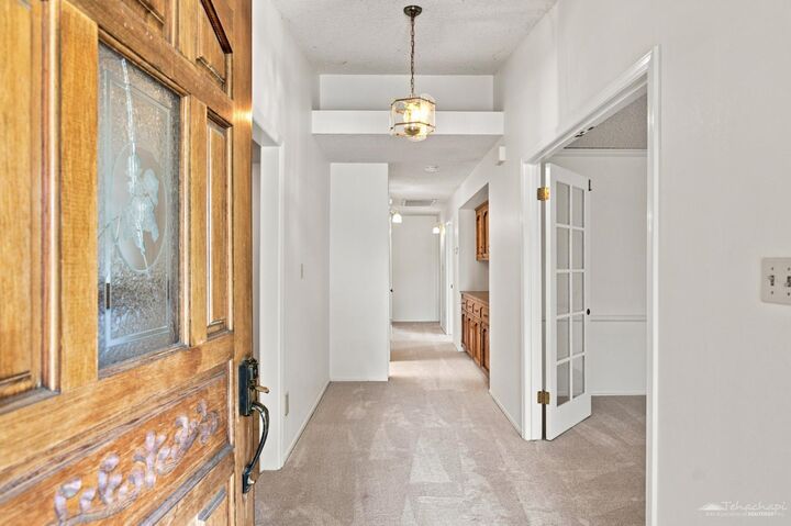Property Photo:  906 Green Street  CA 93561 
